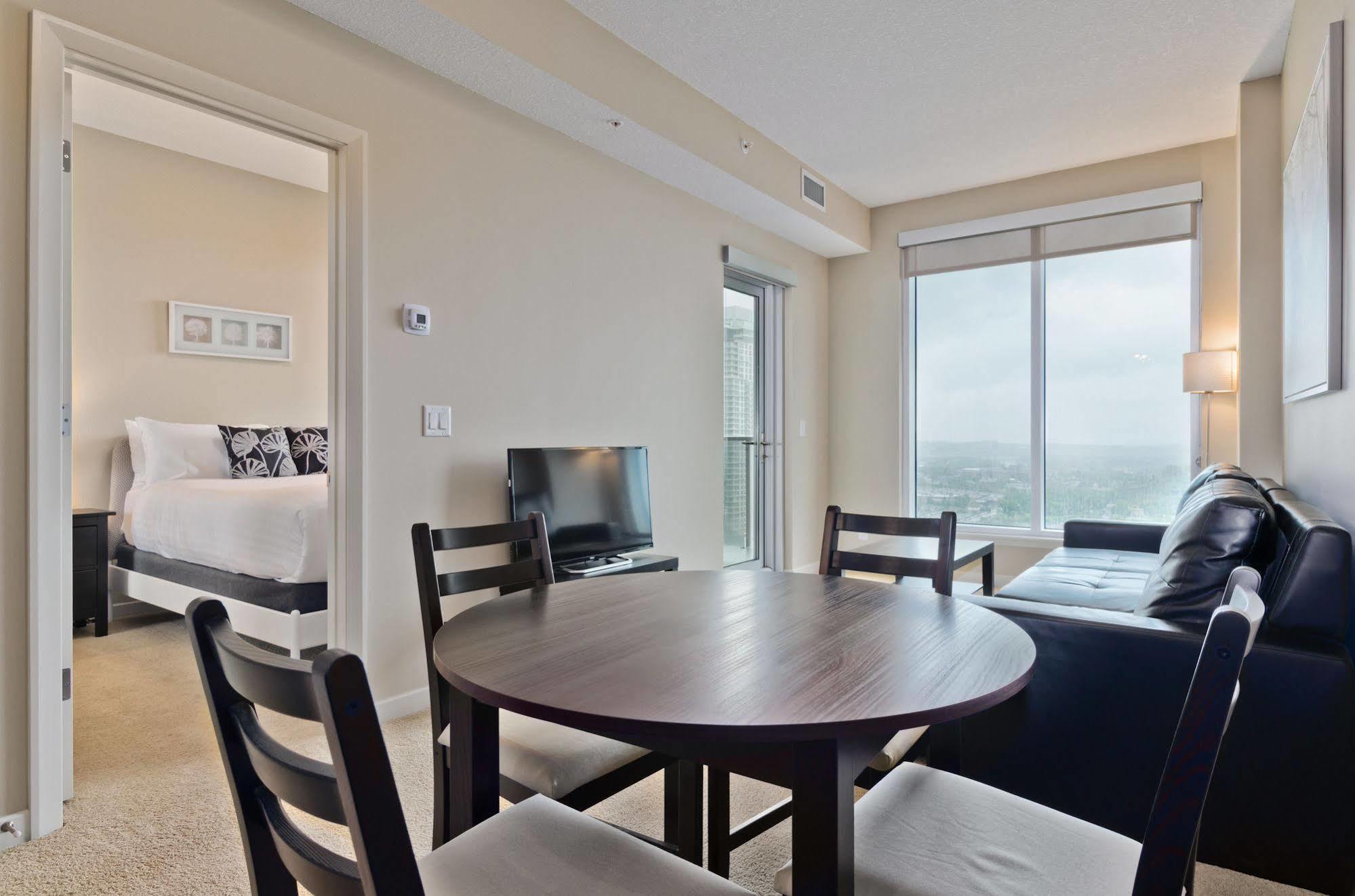 Executive Suites By Roseman - Alura YYC 외부 사진
