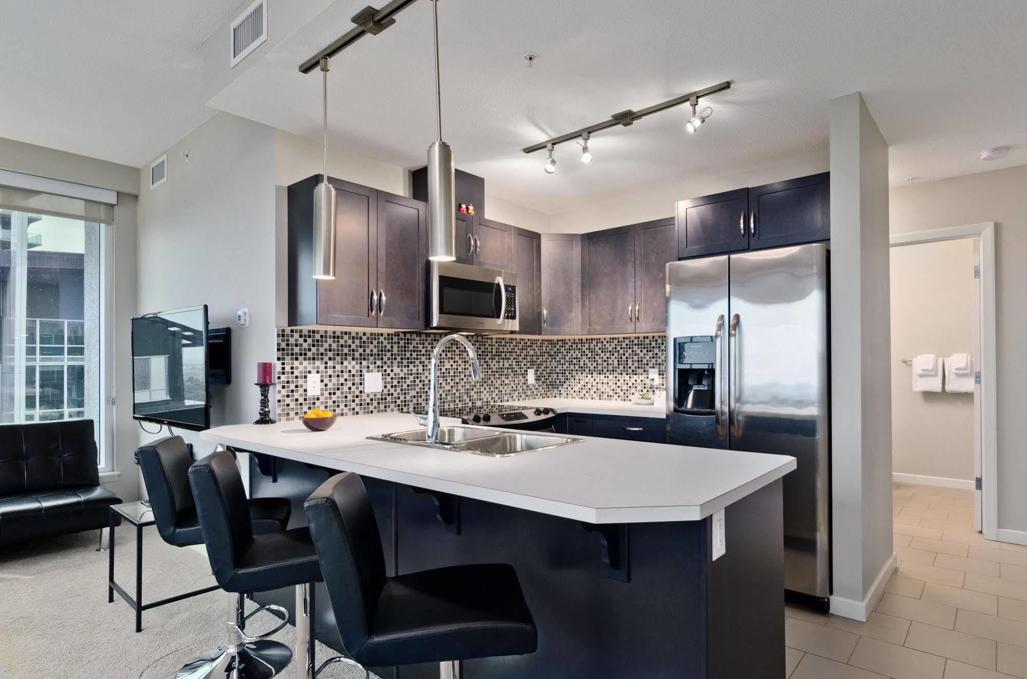 Executive Suites By Roseman - Alura YYC 외부 사진